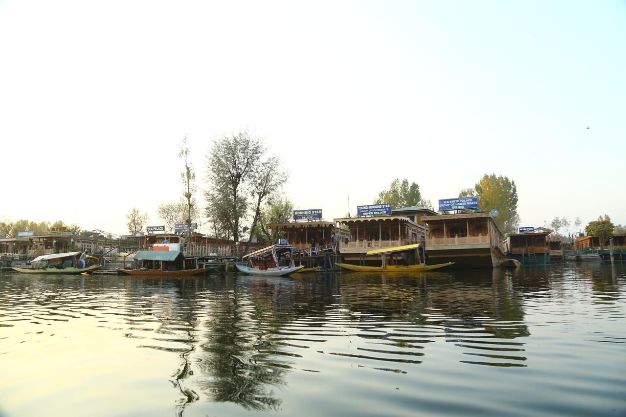 Hotel Morning Star Group Of Houseboats Srīnagar Exterior foto
